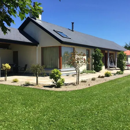 Ballycorrigan Luxury House For Up To 12 Guests * Ballina (Tipperary)